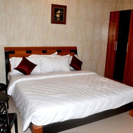Peace Inn Chennai Luaran gambar