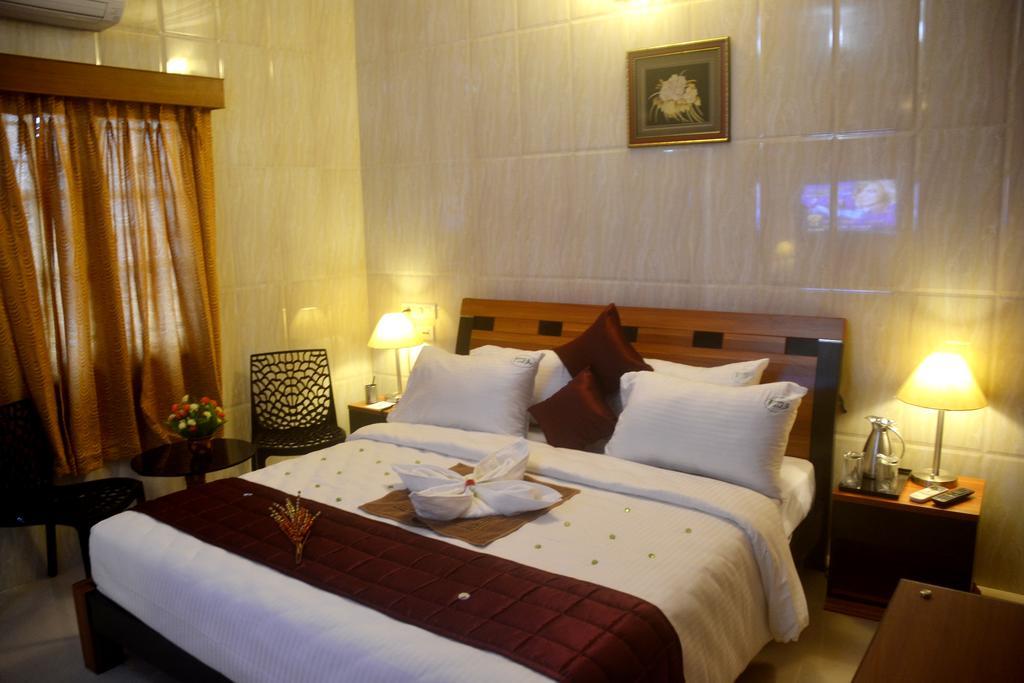 Peace Inn Chennai Luaran gambar