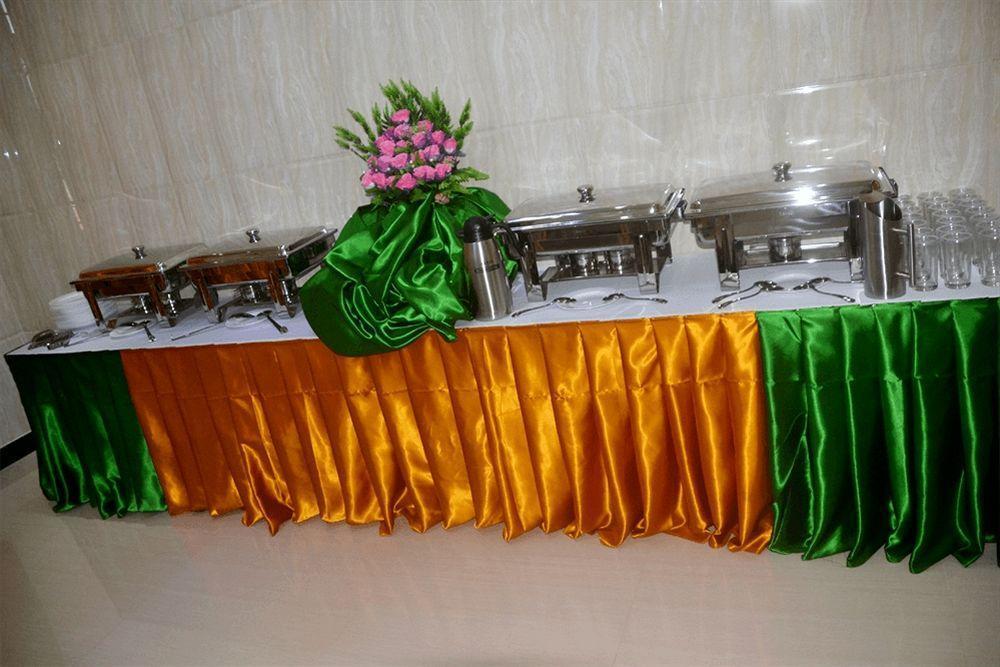 Peace Inn Chennai Luaran gambar