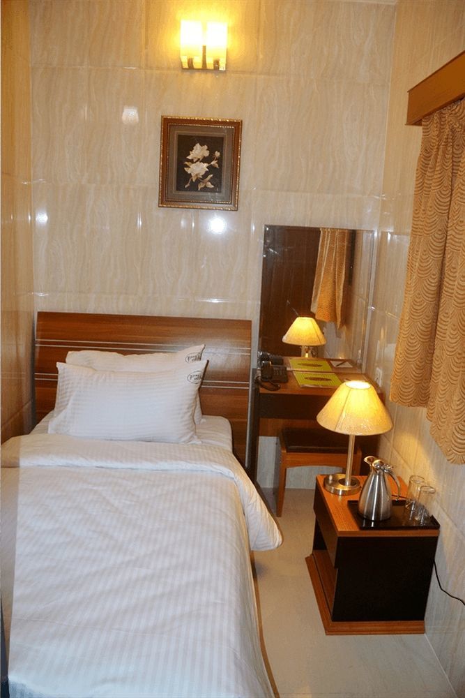 Peace Inn Chennai Luaran gambar