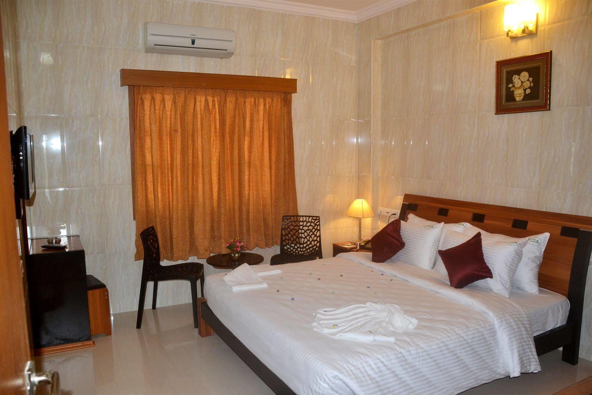 Peace Inn Chennai Luaran gambar