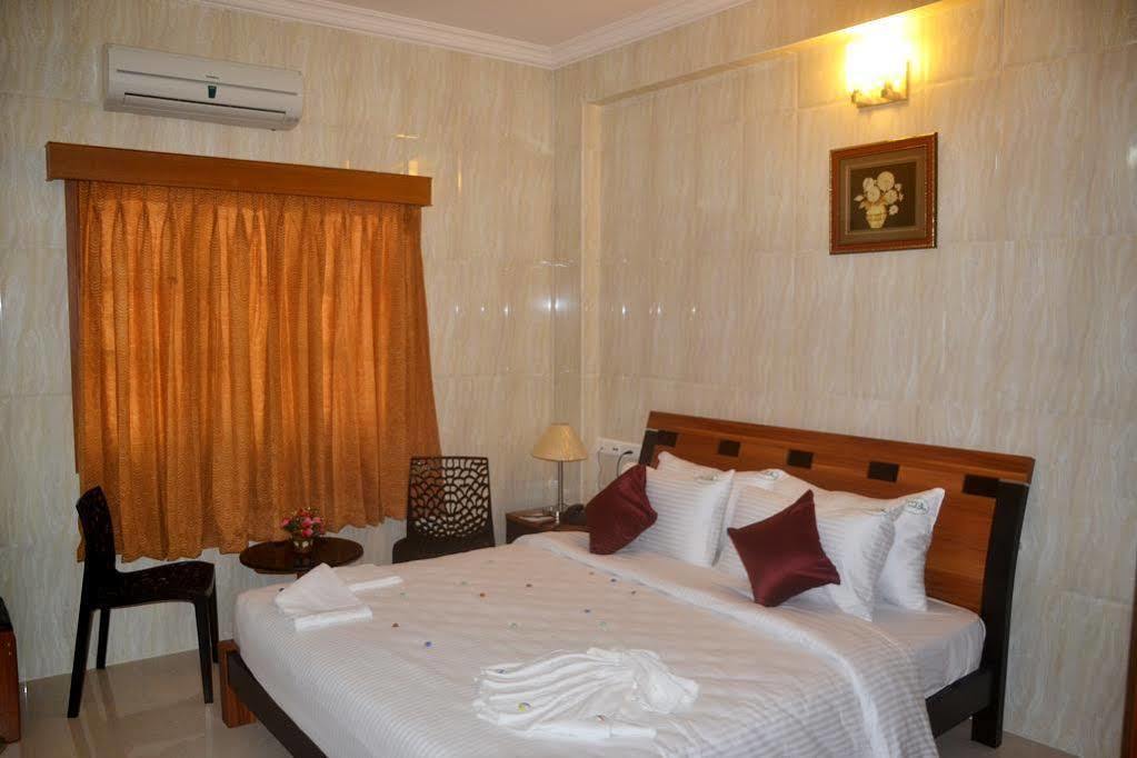 Peace Inn Chennai Luaran gambar